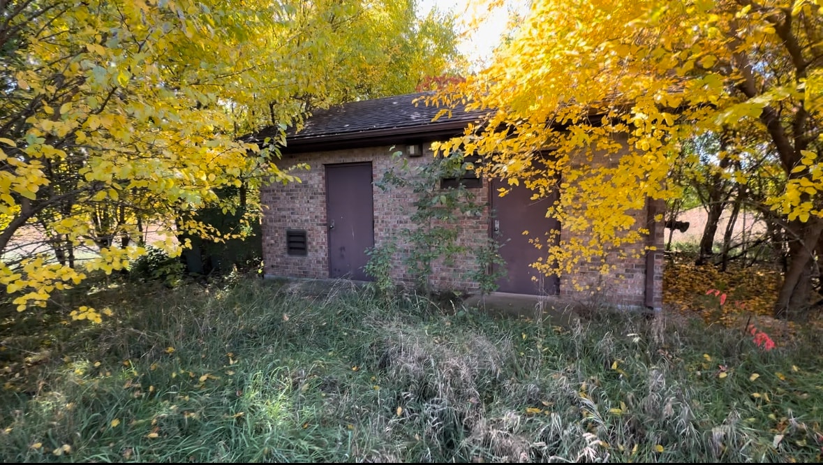 295 Kendall Point, Oswego, IL for Sale