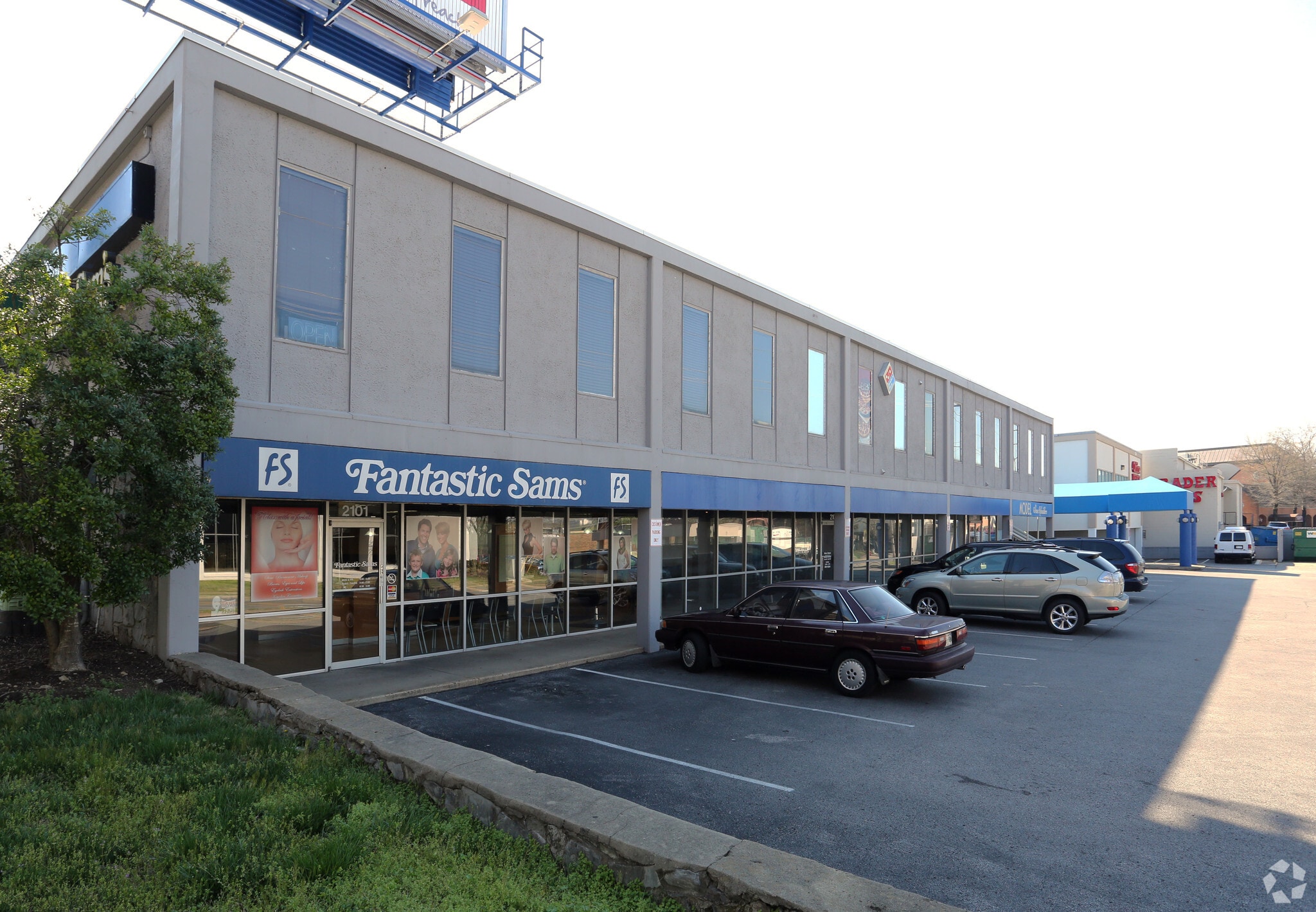 2109 Abbott Martin Rd, Nashville, TN for Rent