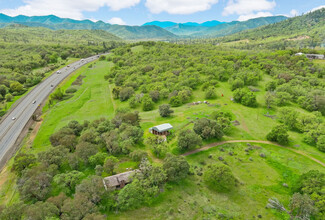 Central Point, OR Agricultural - 8785 Blackwell Rd