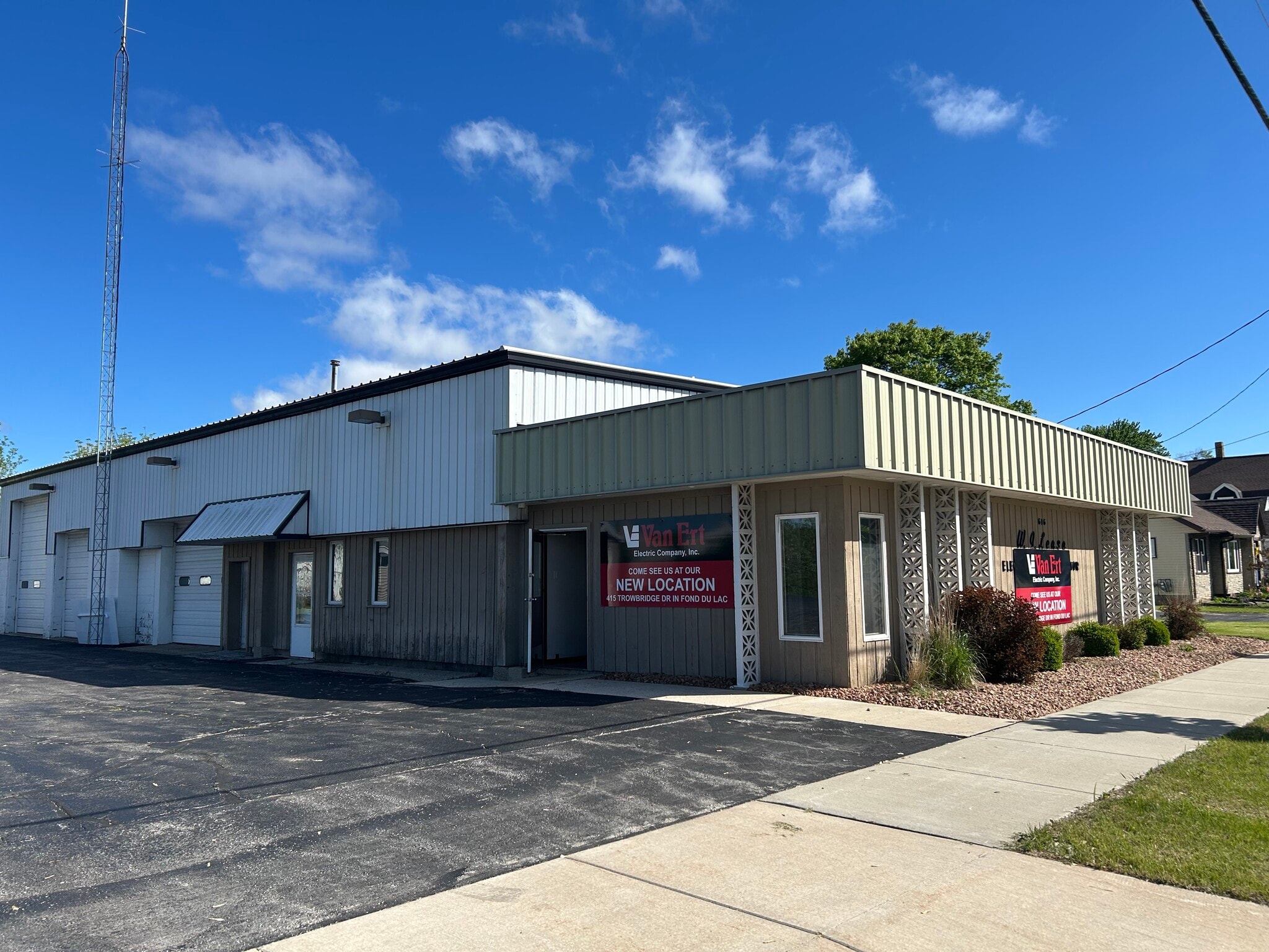 616 S Military Rd, Fond Du Lac, WI for Rent