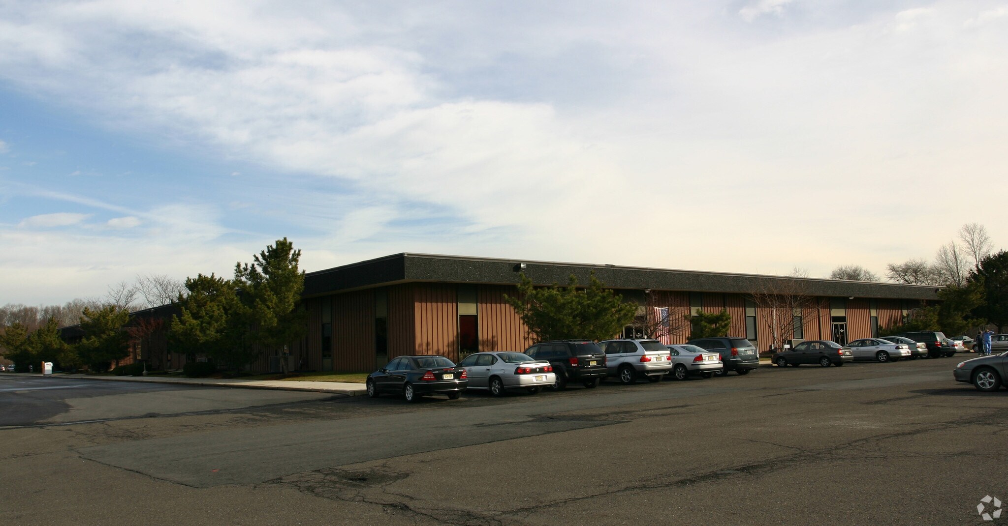 300-360 Corporate Blvd, Robbinsville, NJ for Sale