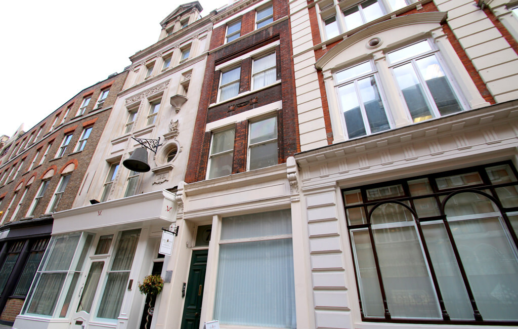 7 Bell Yard, London, LND for Rent