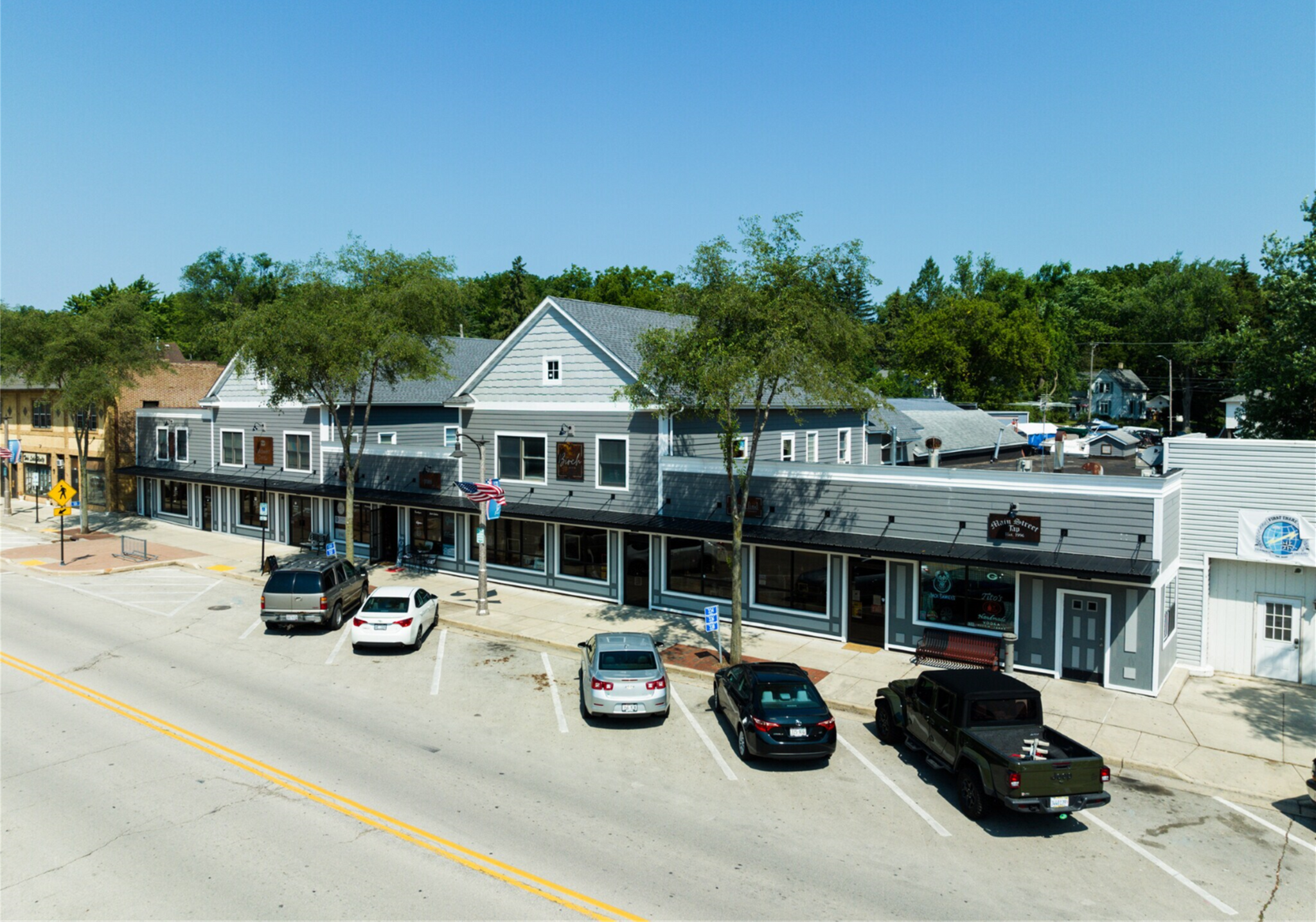 330-336 E Main St, Twin Lakes, WI for Rent