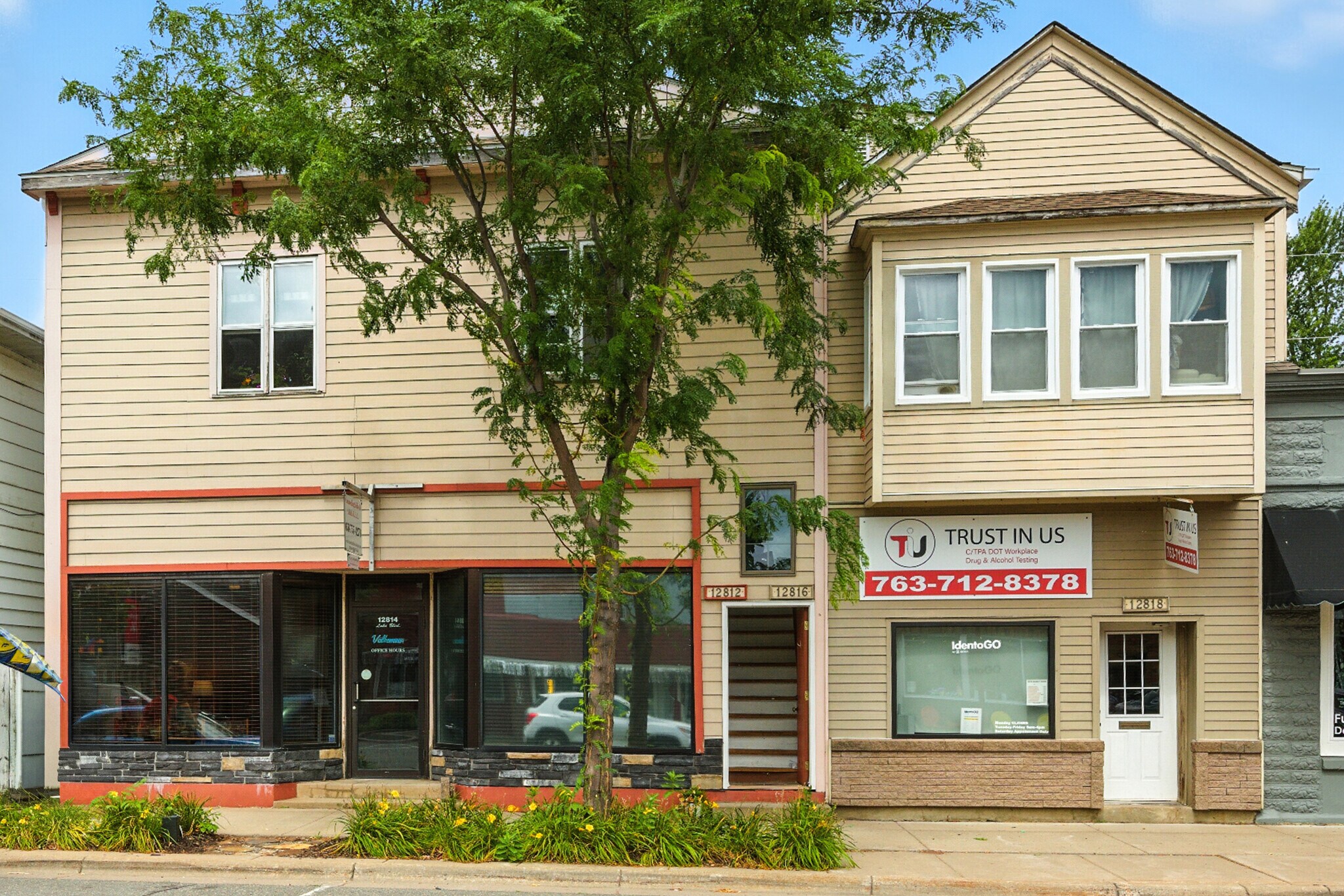 12814 Lake Blvd, Lindstrom, MN for Rent
