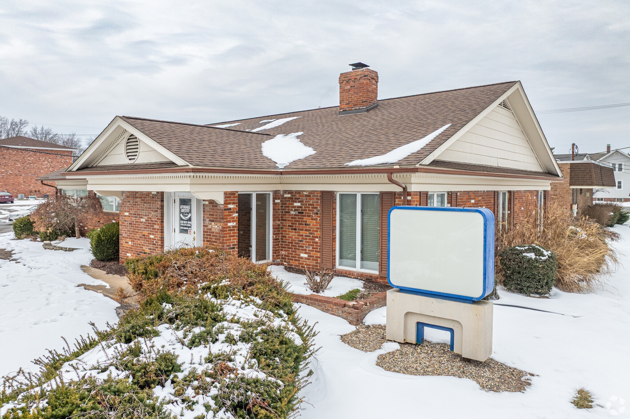 5300 W Main St, Belleville, IL for Sale