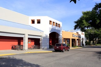 Mount Pleasant, SC Retail - 920 Houston Northcutt Blvd Mount Pleasant, SC Retail - 920 Houston Northcutt Blvd