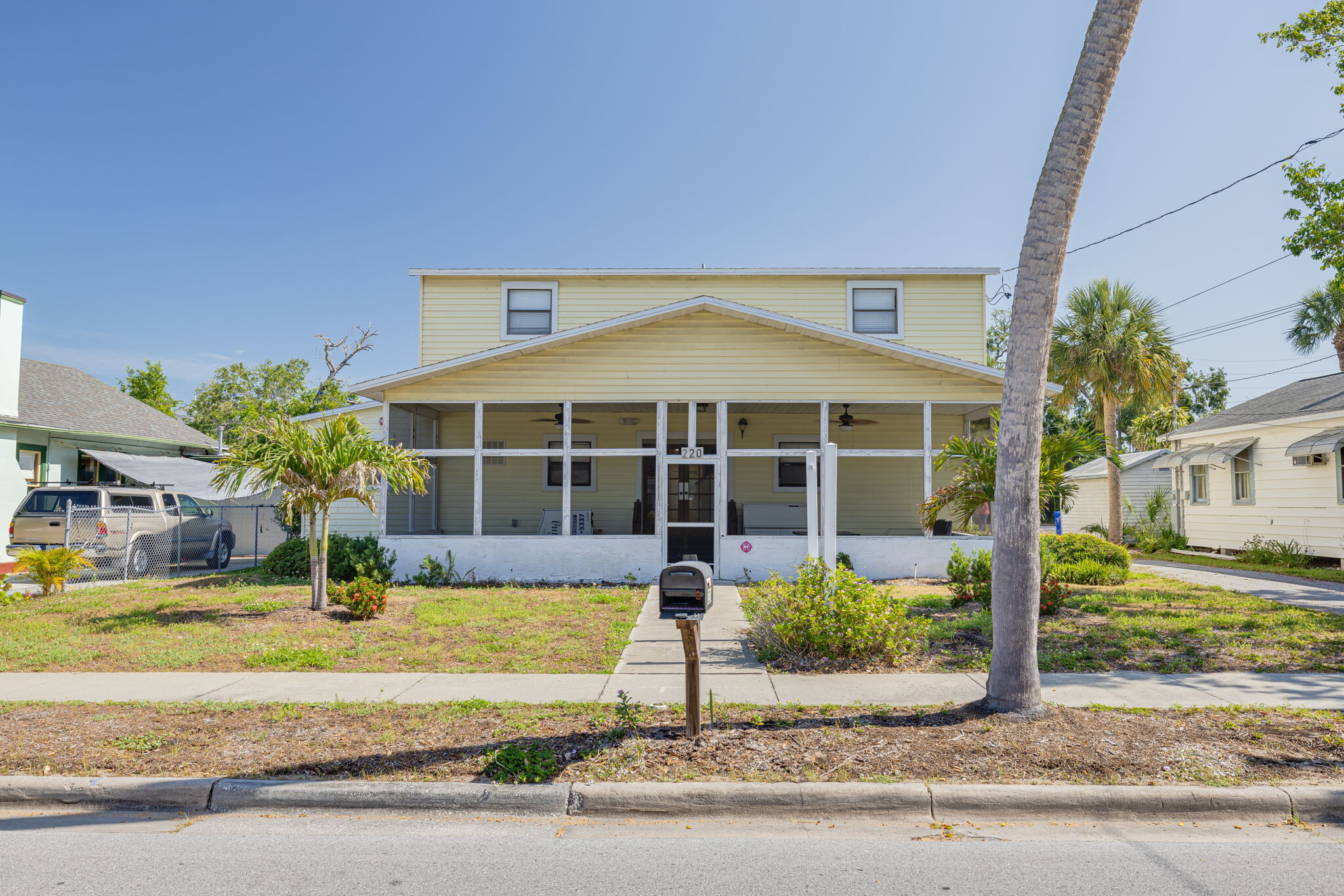 220 Scotland St, Dunedin, FL for Rent