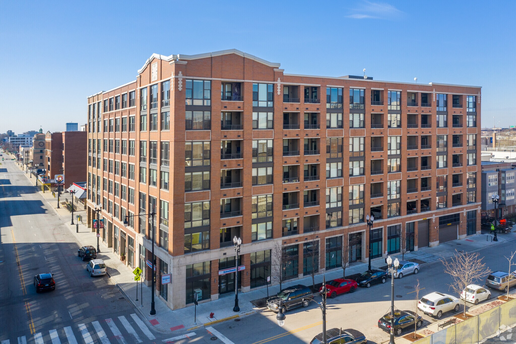 2300 S Michigan Ave Chicago, IL 60616 MultiFamily Property for Lease