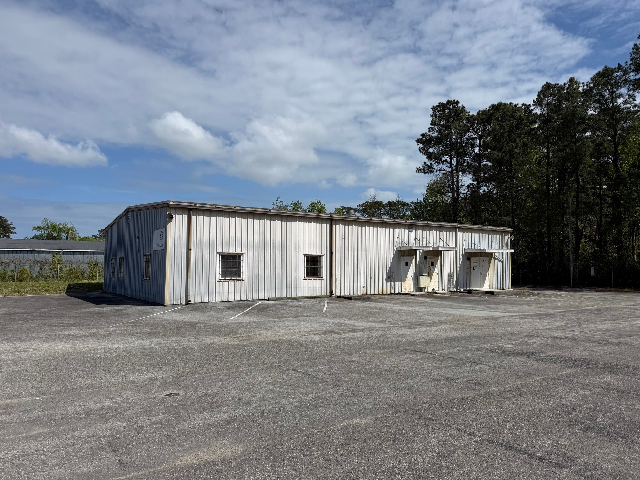 1875 N 20th St, Morehead City, NC for Sale