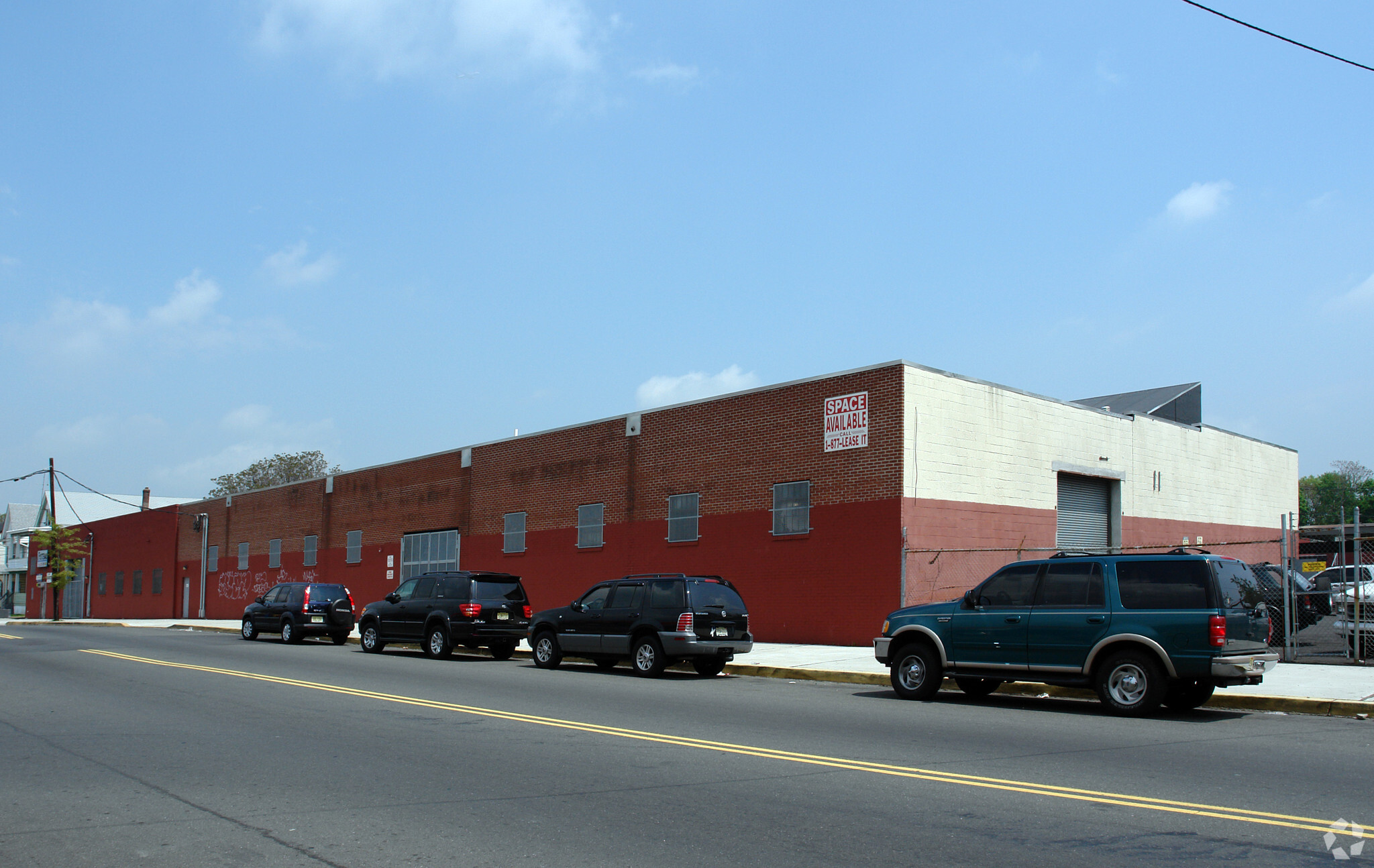 447 Madison Ave, Paterson, NJ for Rent