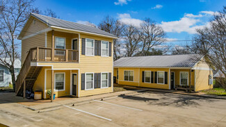 Caldwell, TX Apartments - 204 E Buck St