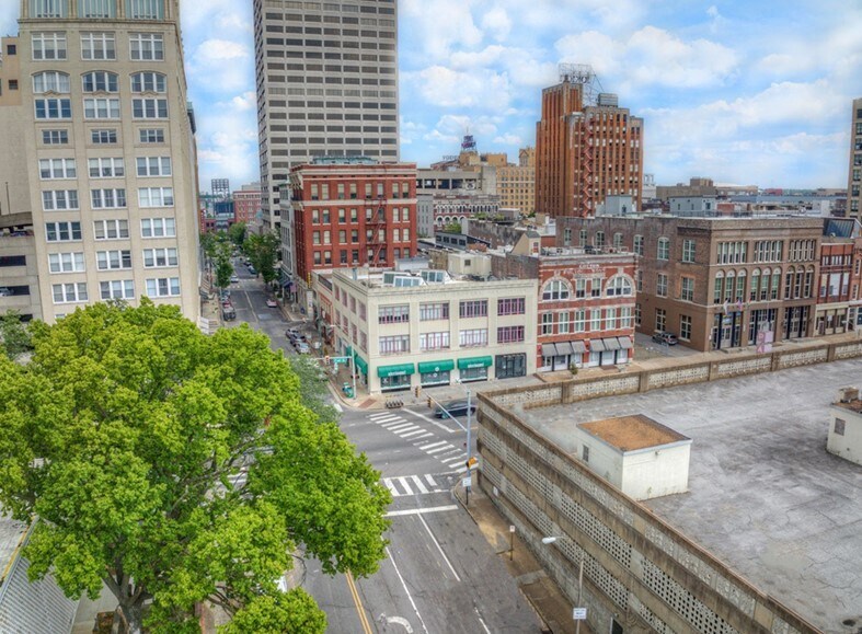 44 S Front St, Memphis, TN for Rent