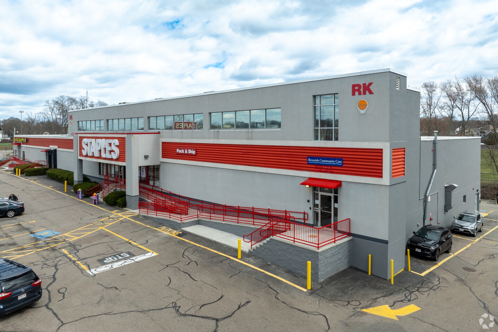 450-456 Providence Hwy, Dedham, MA for Rent