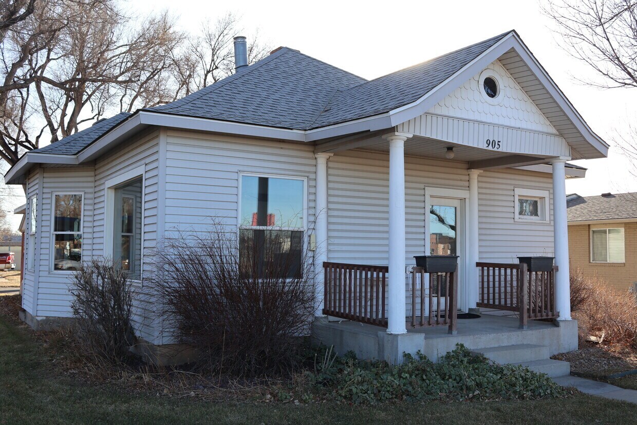 905 Main St, Windsor, CO for Rent