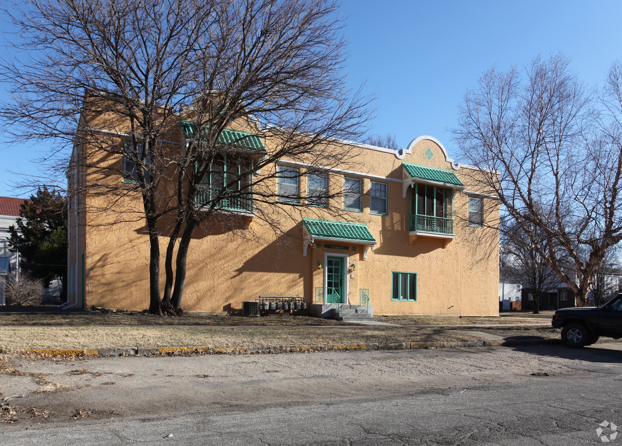 1122 SW 10th Ave, Topeka, KS for Rent