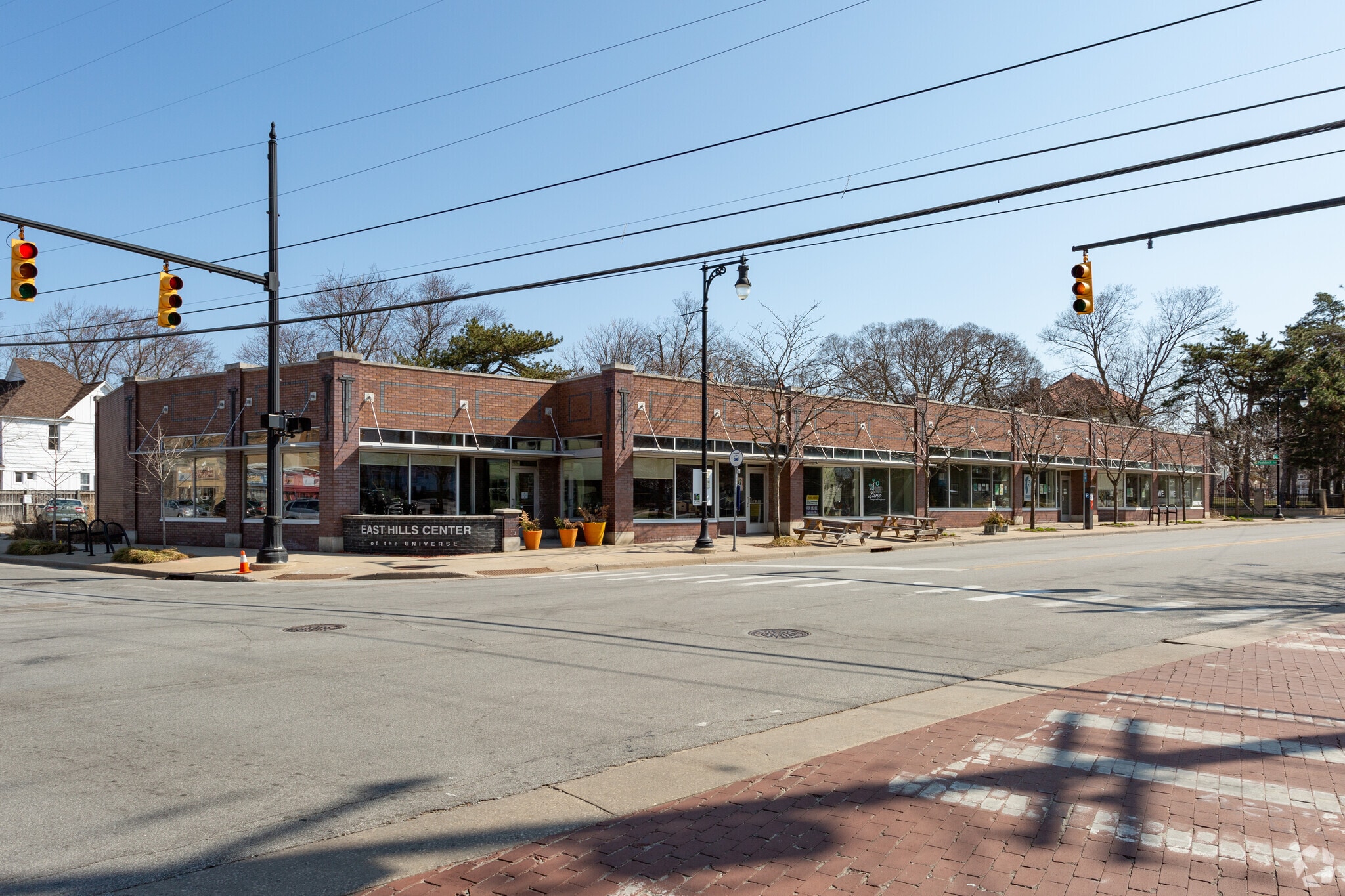 1007 Lake Dr SE, Grand Rapids, MI for Sale