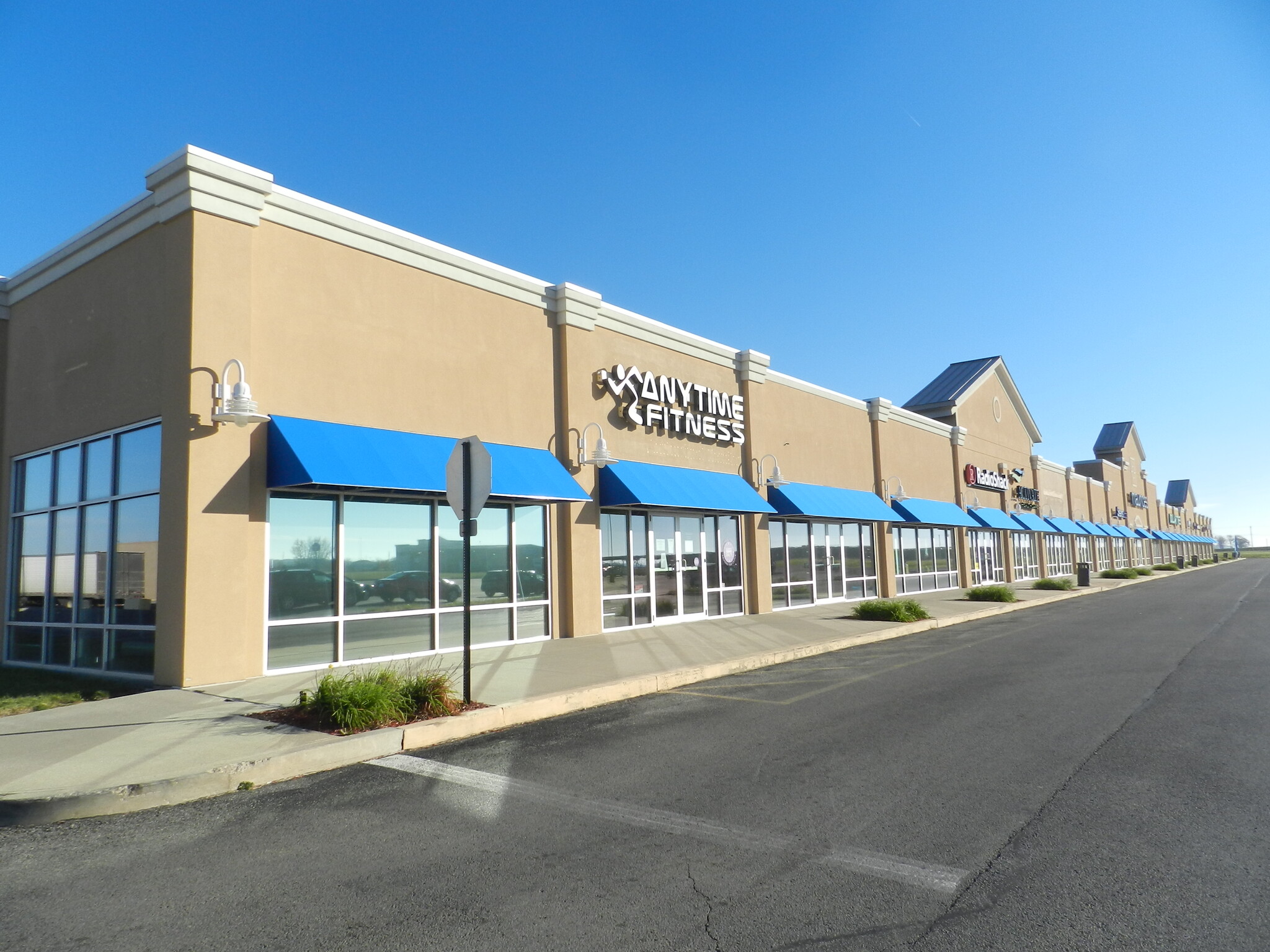 301 Towne Center Blvd, Van Wert, OH for Rent