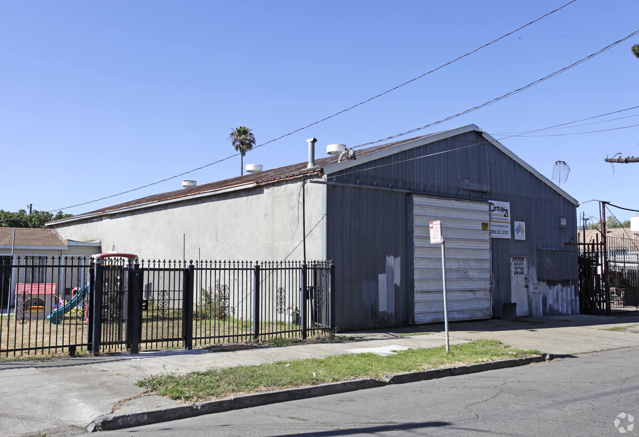 1015 90th Ave Oakland, CA 94603 Industrial Property for Lease on