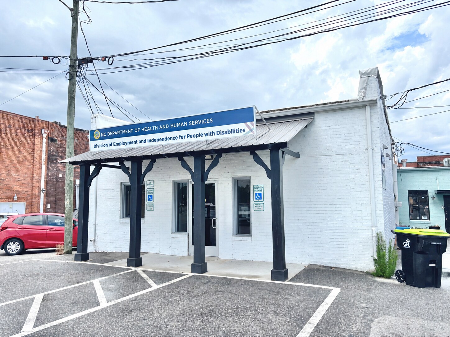 615 S Madison St, Whiteville, NC for Sale