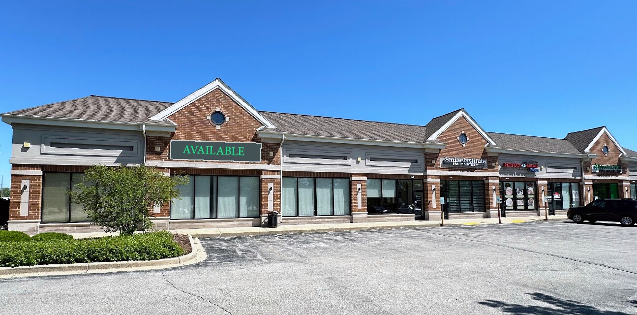 7720 W Good Hope Rd, Milwaukee, WI for Rent