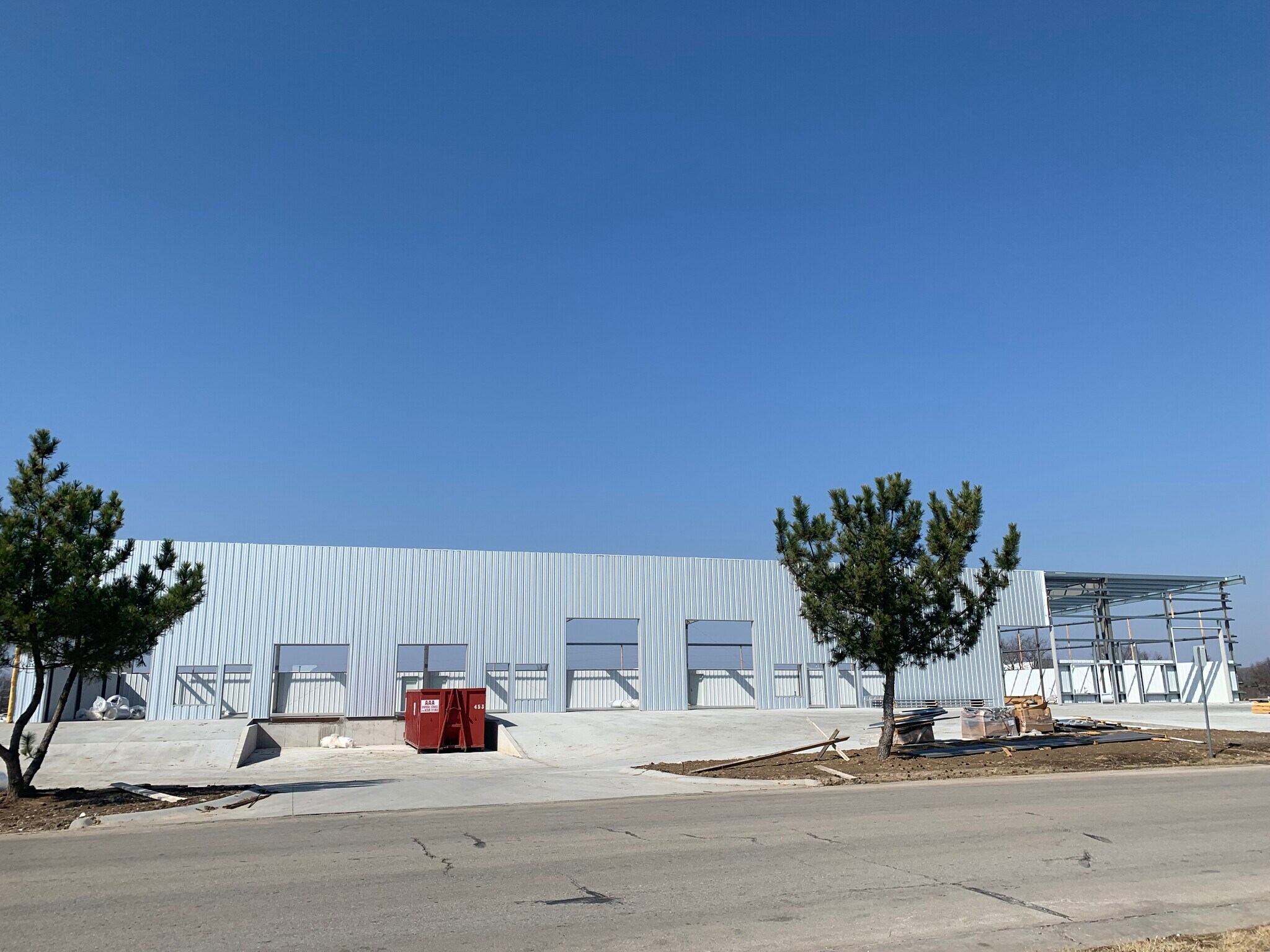 1255 NW Eagle Ridge Blvd Grain Valley, MO 64029 Industrial Property