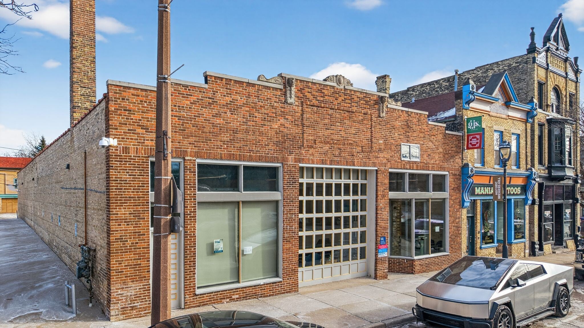 1818 N Dr Martin Luther King Jr Dr, Milwaukee, WI for Sale