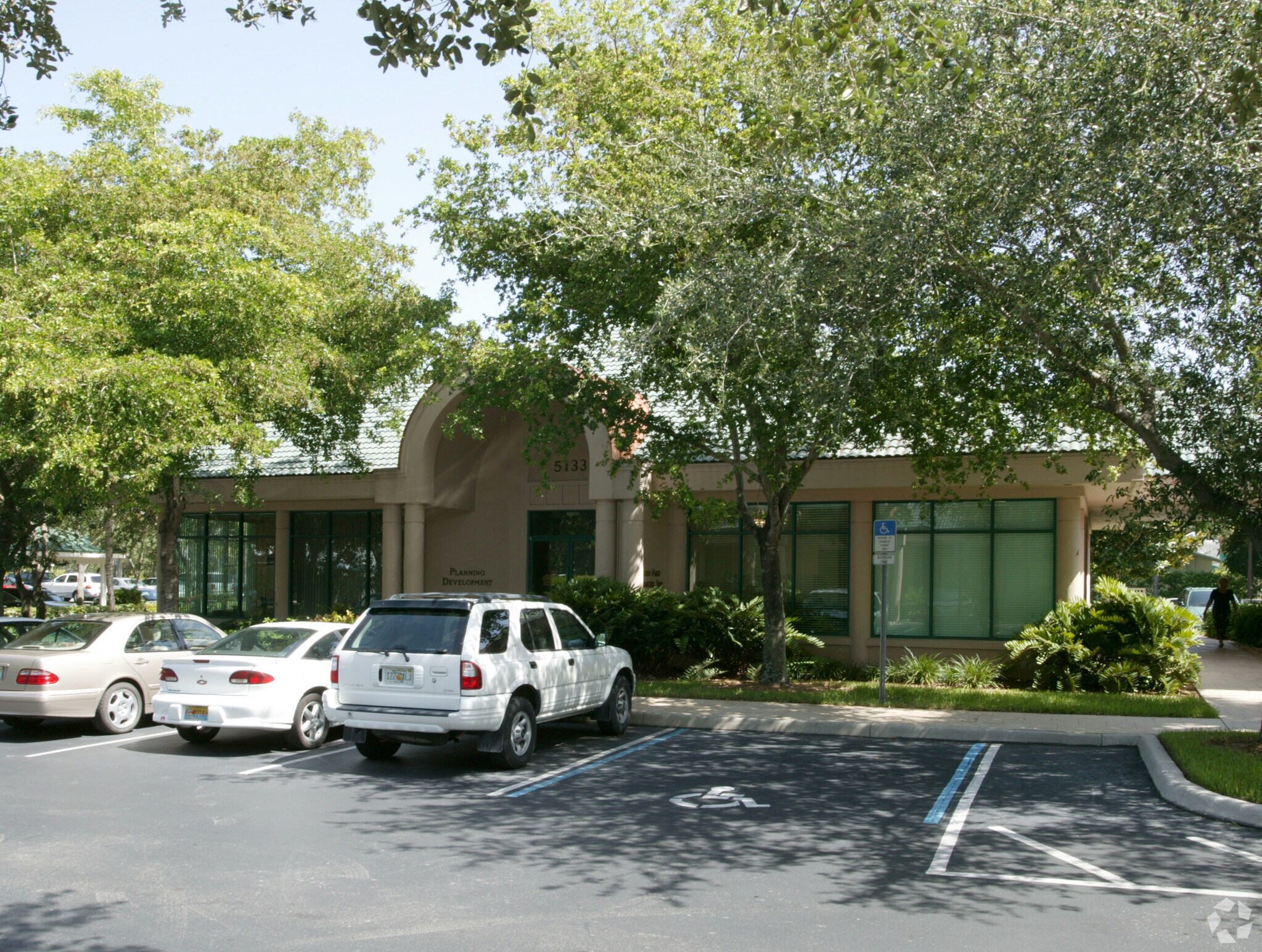 5133 Castello Dr, Naples, FL for Rent