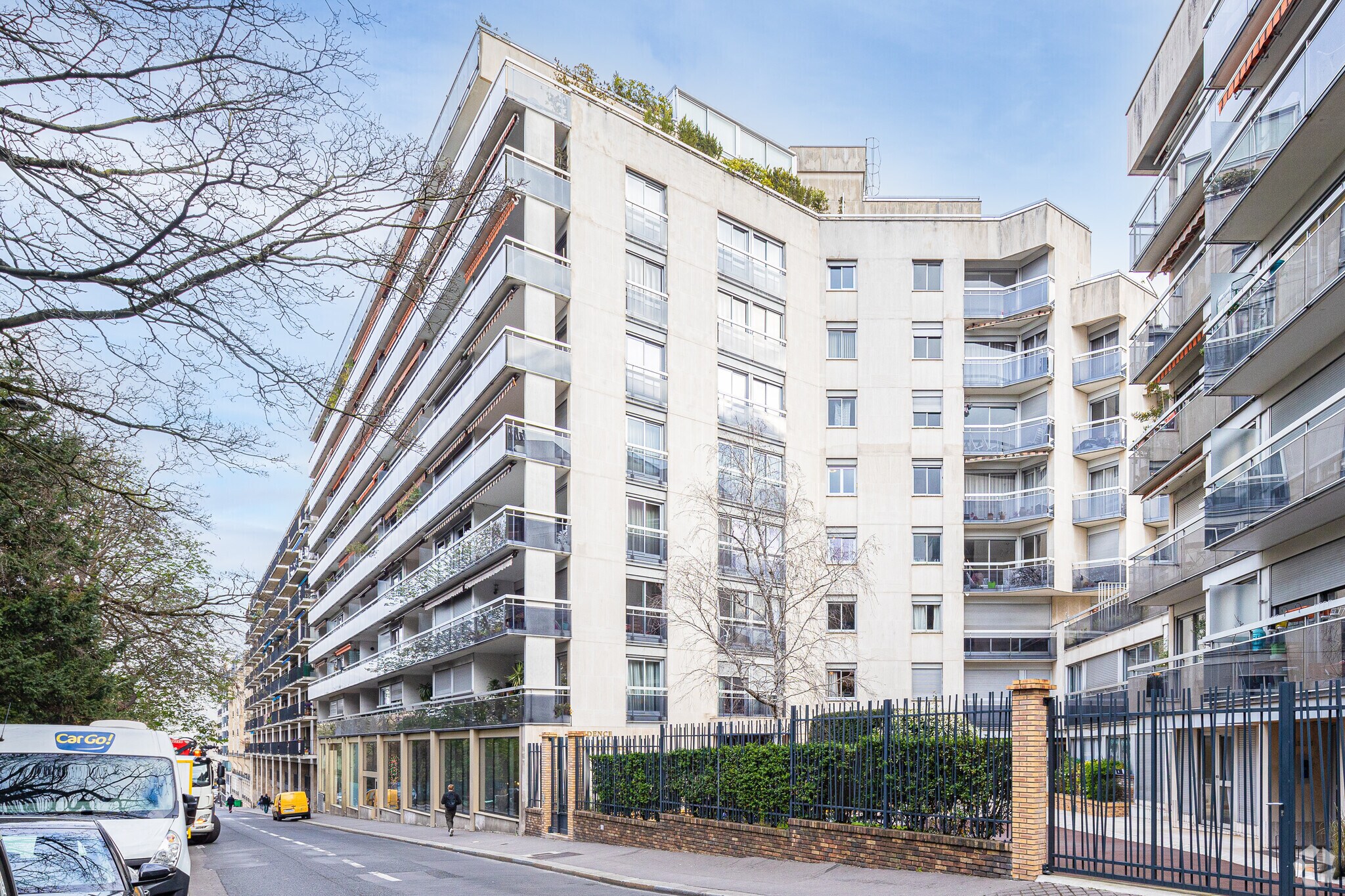 64-70 Rue De Crimée, Paris, PAR for Rent