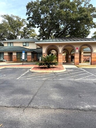 Pensacola, FL Office/Medical - 4531 N Davis Hwy