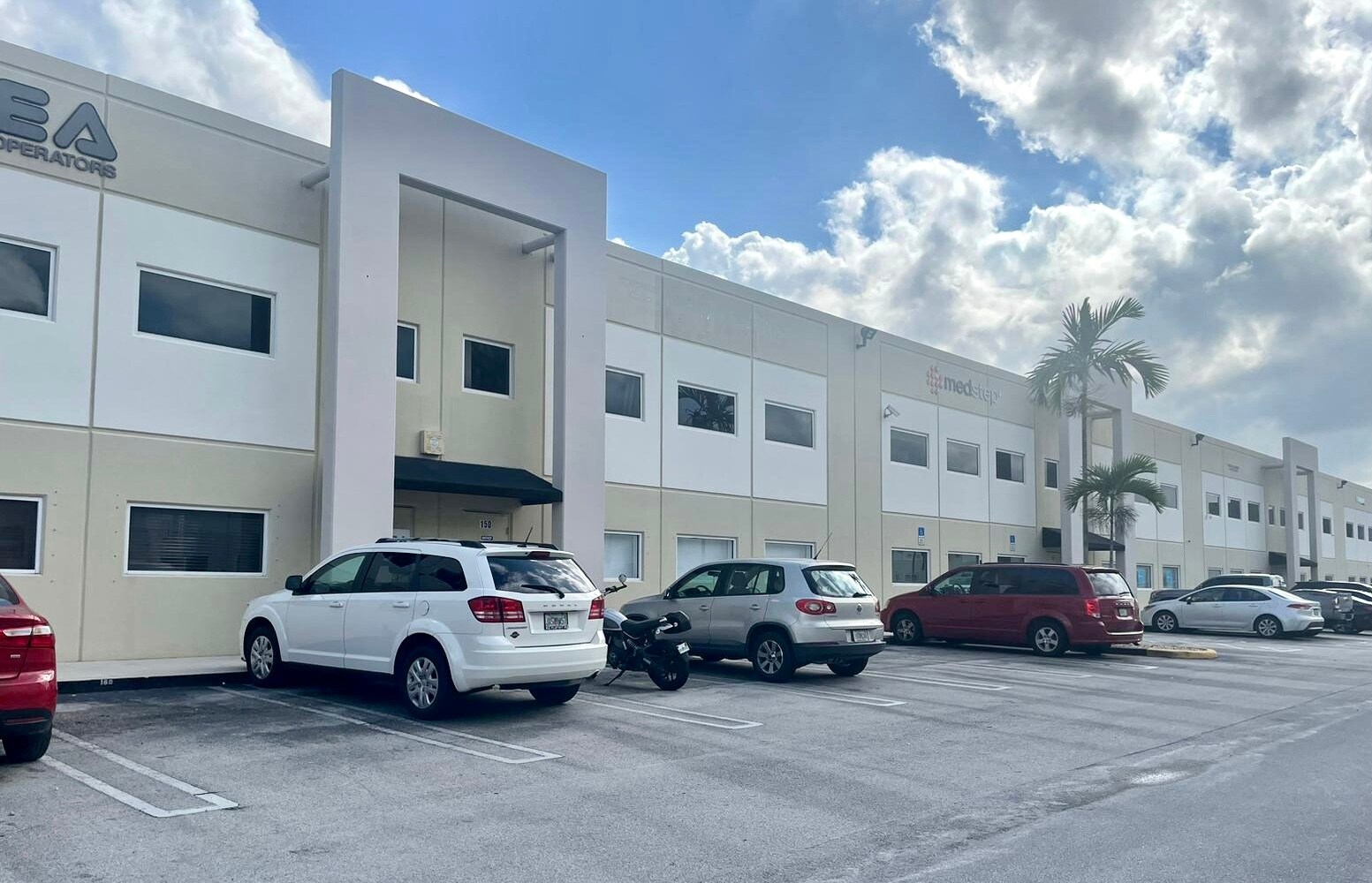 10850 NW 21st St, Miami, FL for Rent