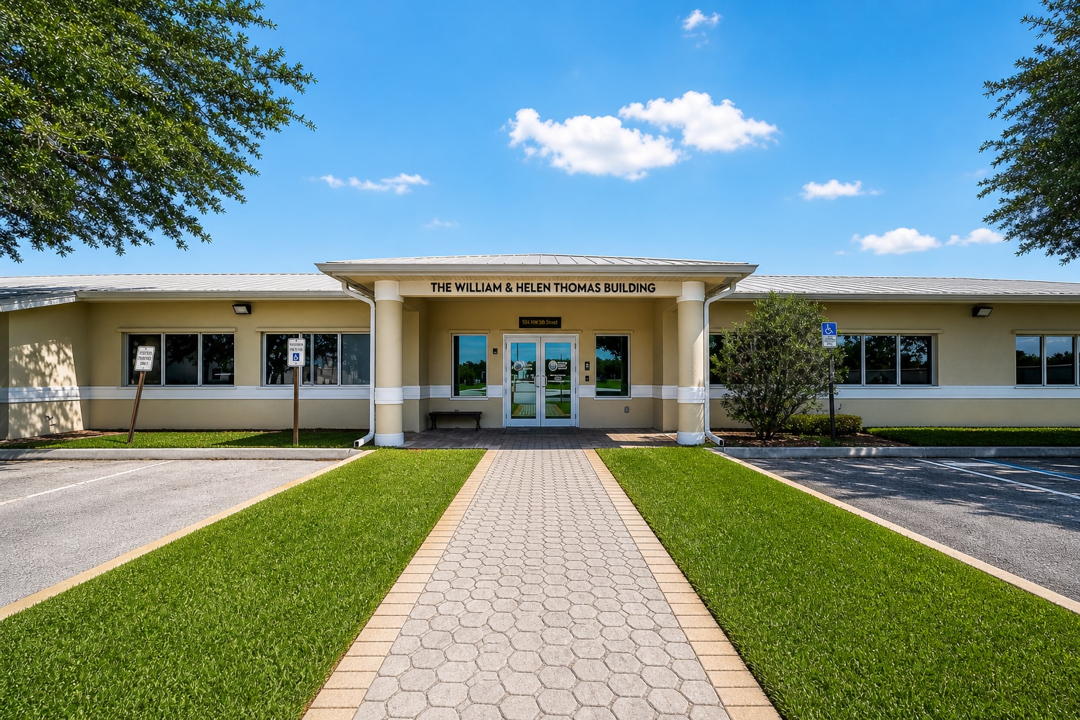 1601 NE Success Dr, Jensen Beach, FL for Sale