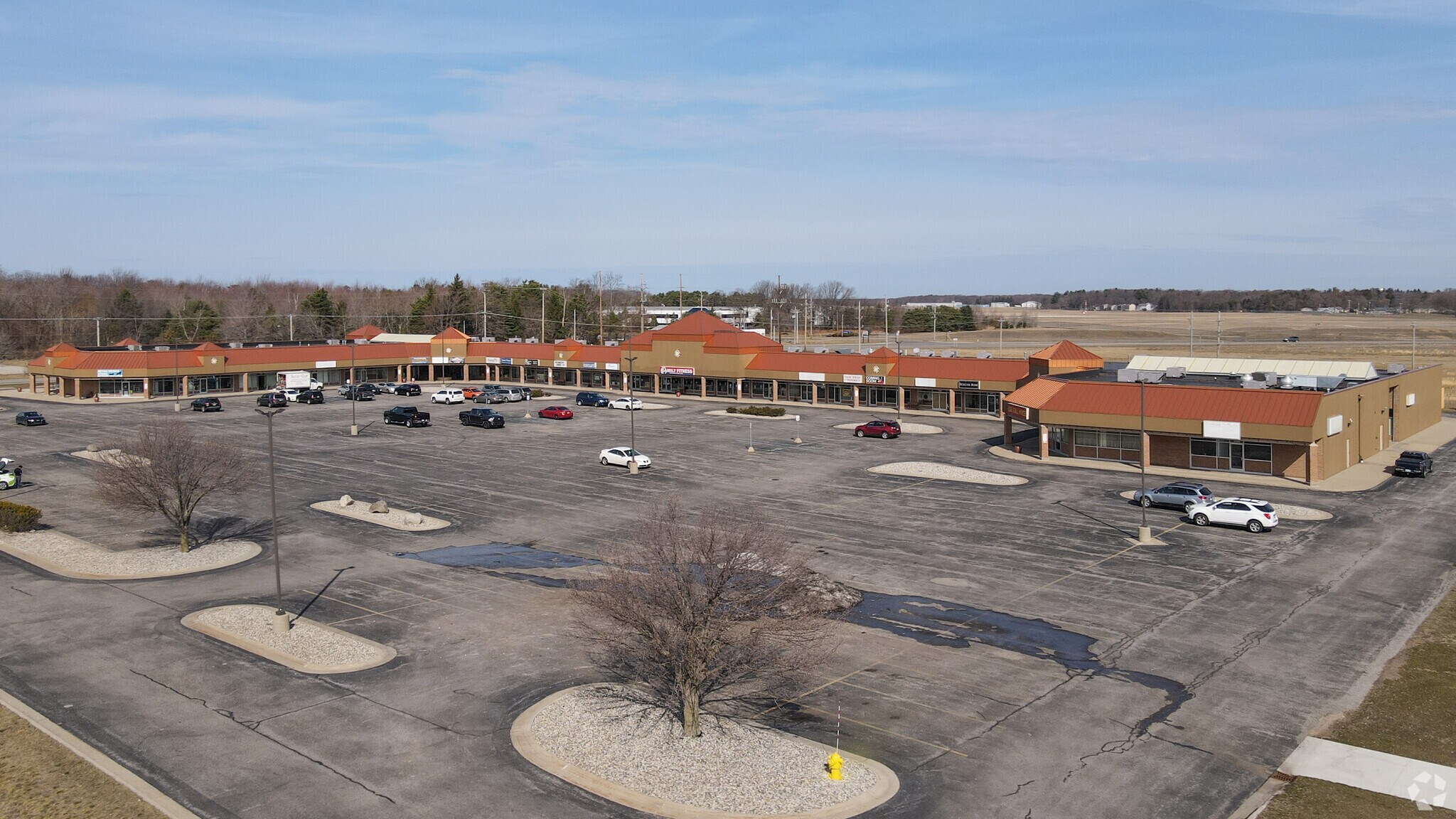 1028-1086 E Sternberg Rd, Muskegon, MI for Rent