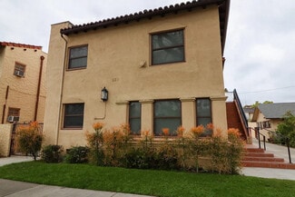 Santa Ana, CA Apartments - 921 N Lacy St
