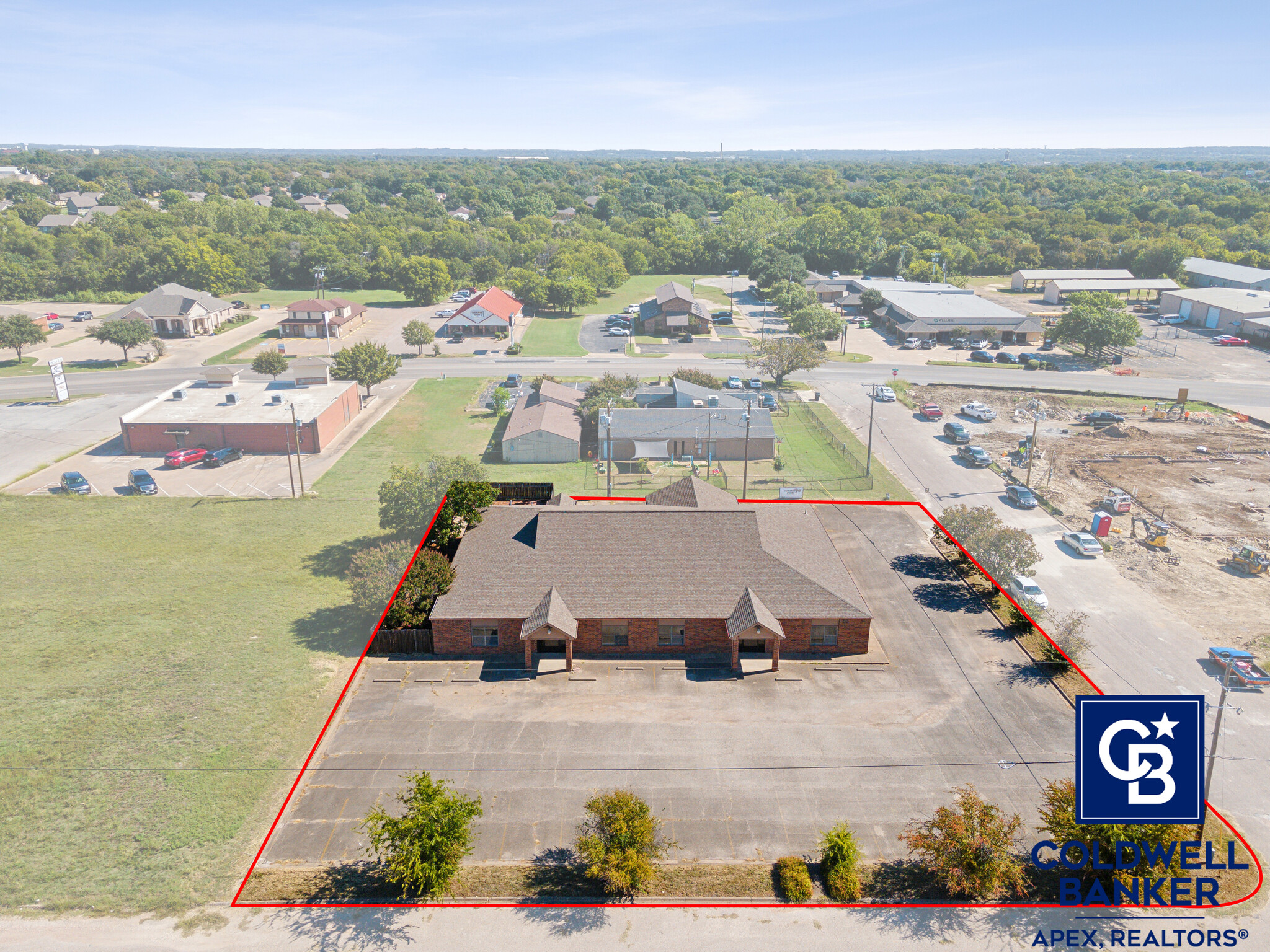 302 Lincoln Park Dr, Cleburne, TX for Sale