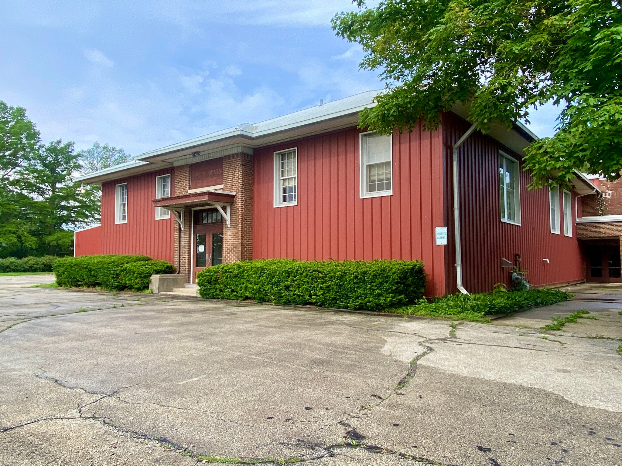 205 S Main St, Seymour, IL for Rent