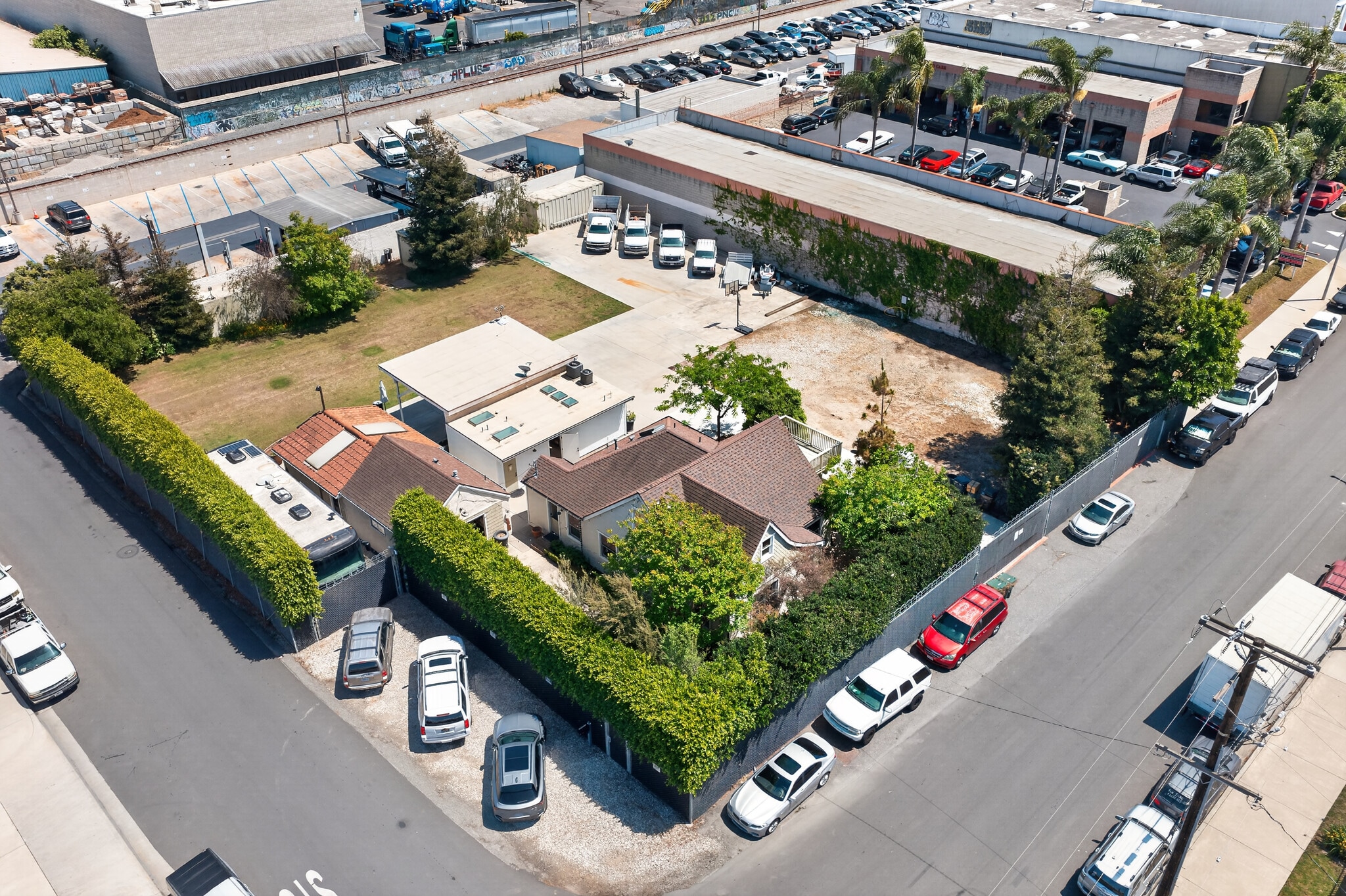 17066 Palmdale Ln, Huntington Beach, CA for Sale