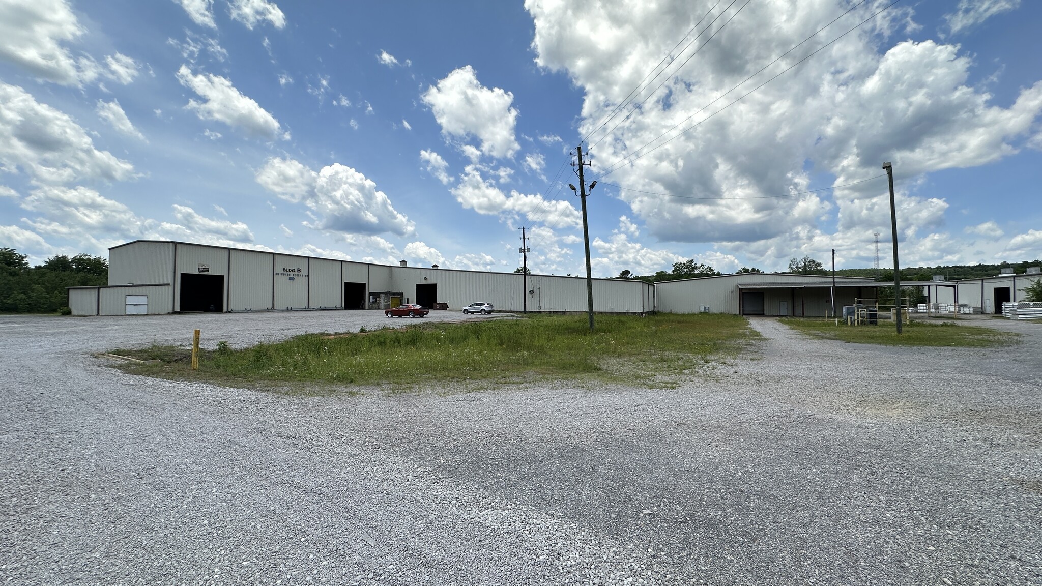 1401 Meadow Craft Rd, Birmingham, AL for Sale