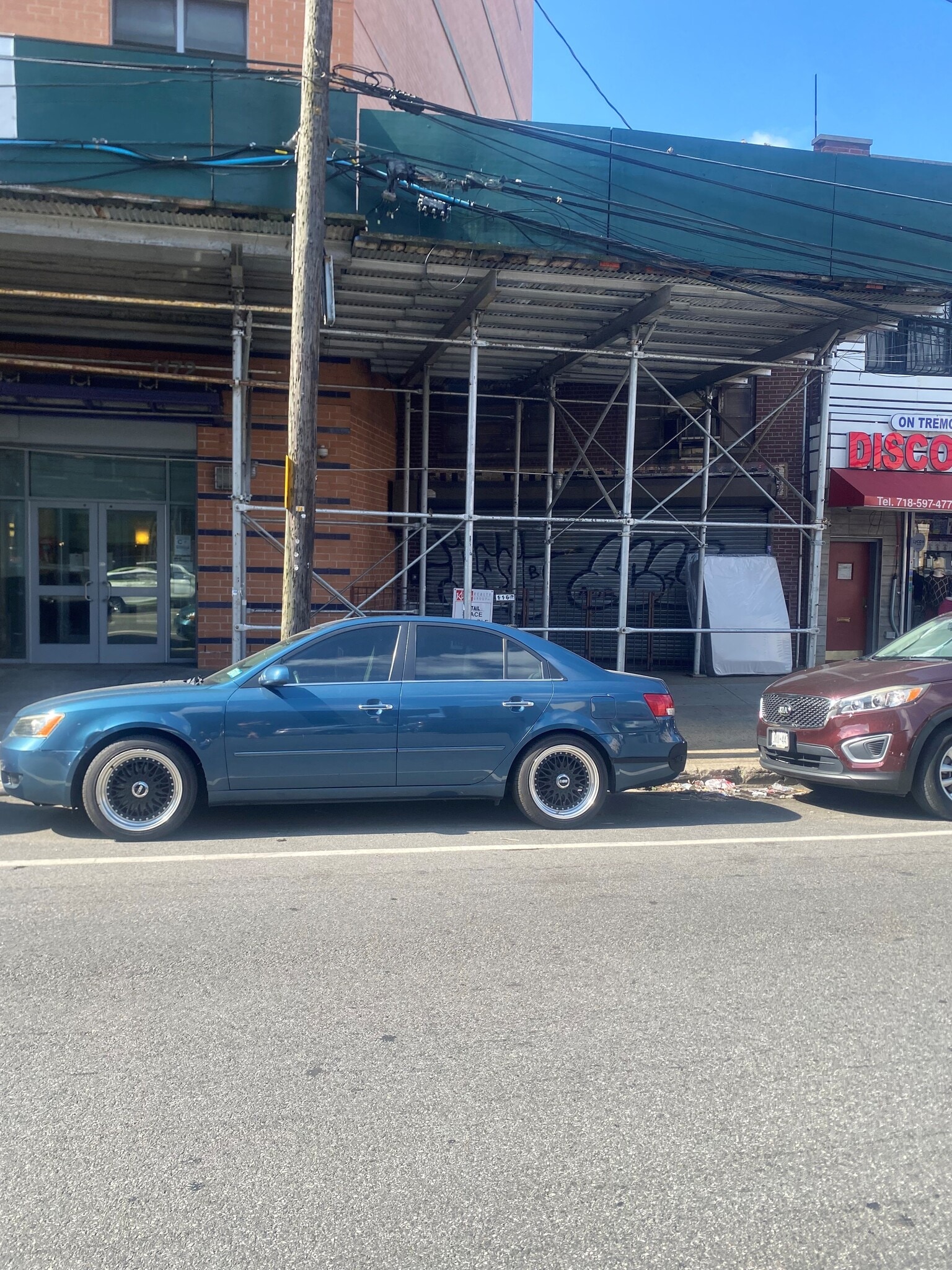 1162 E Tremont Ave, Bronx, NY for Rent