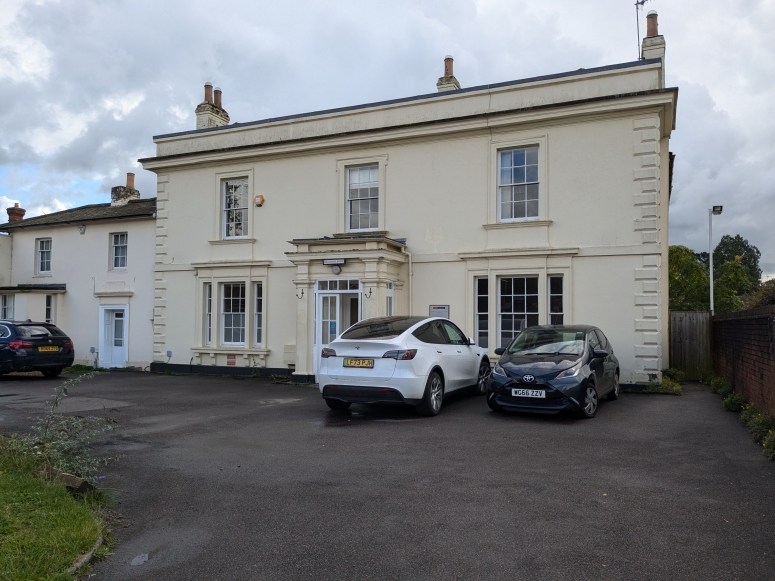 Horsham Rd, Cranleigh, SRY for Sale