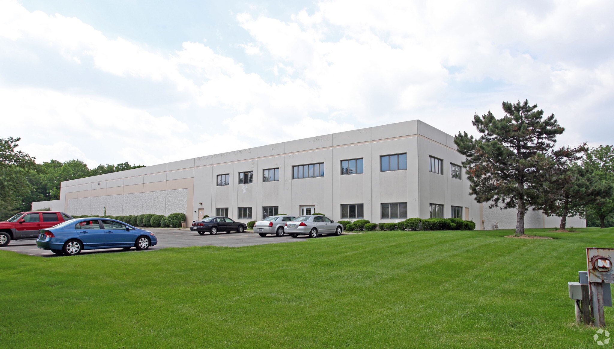 875 Center Dr, Vandalia, OH for Sale
