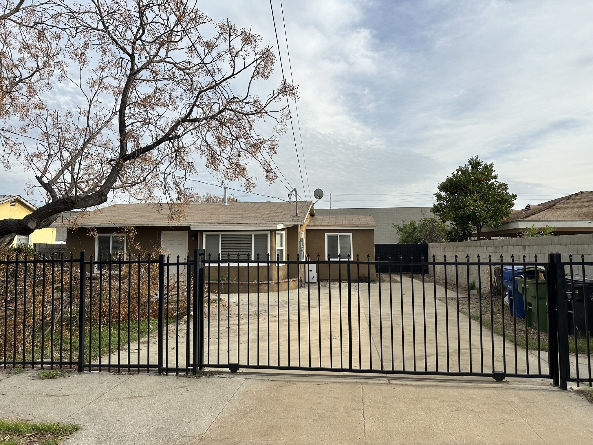 12422 Bromwich St, Pacoima, CA for Rent