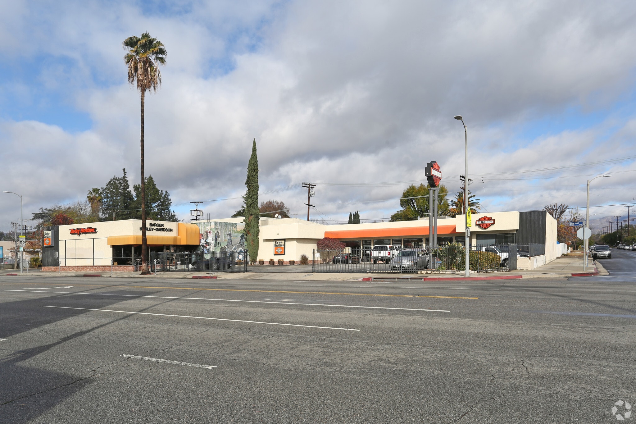 22107 Sherman Way, Canoga Park, CA for Sale