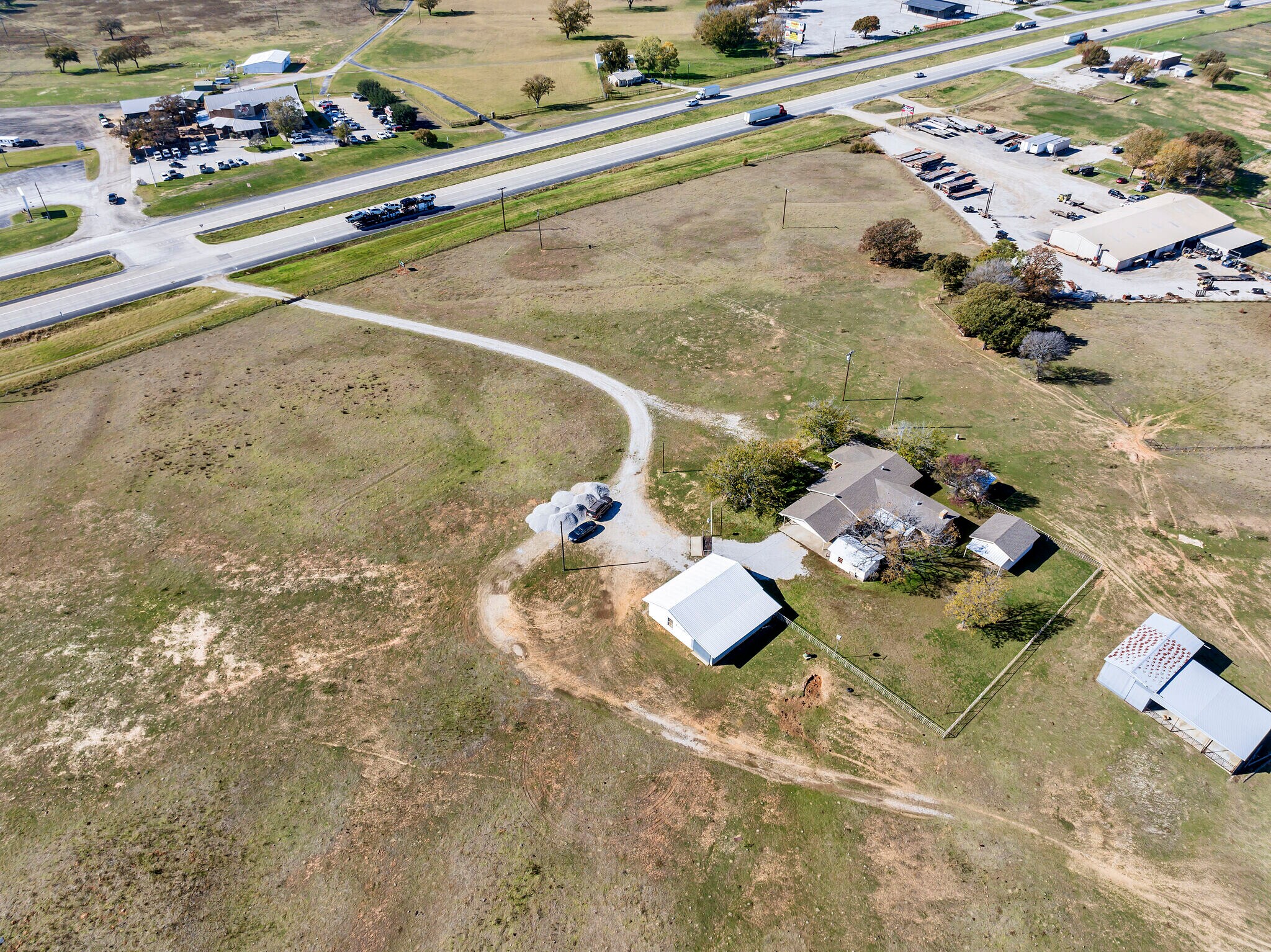 1992 N US 287 Hwy, Decatur, TX for Sale