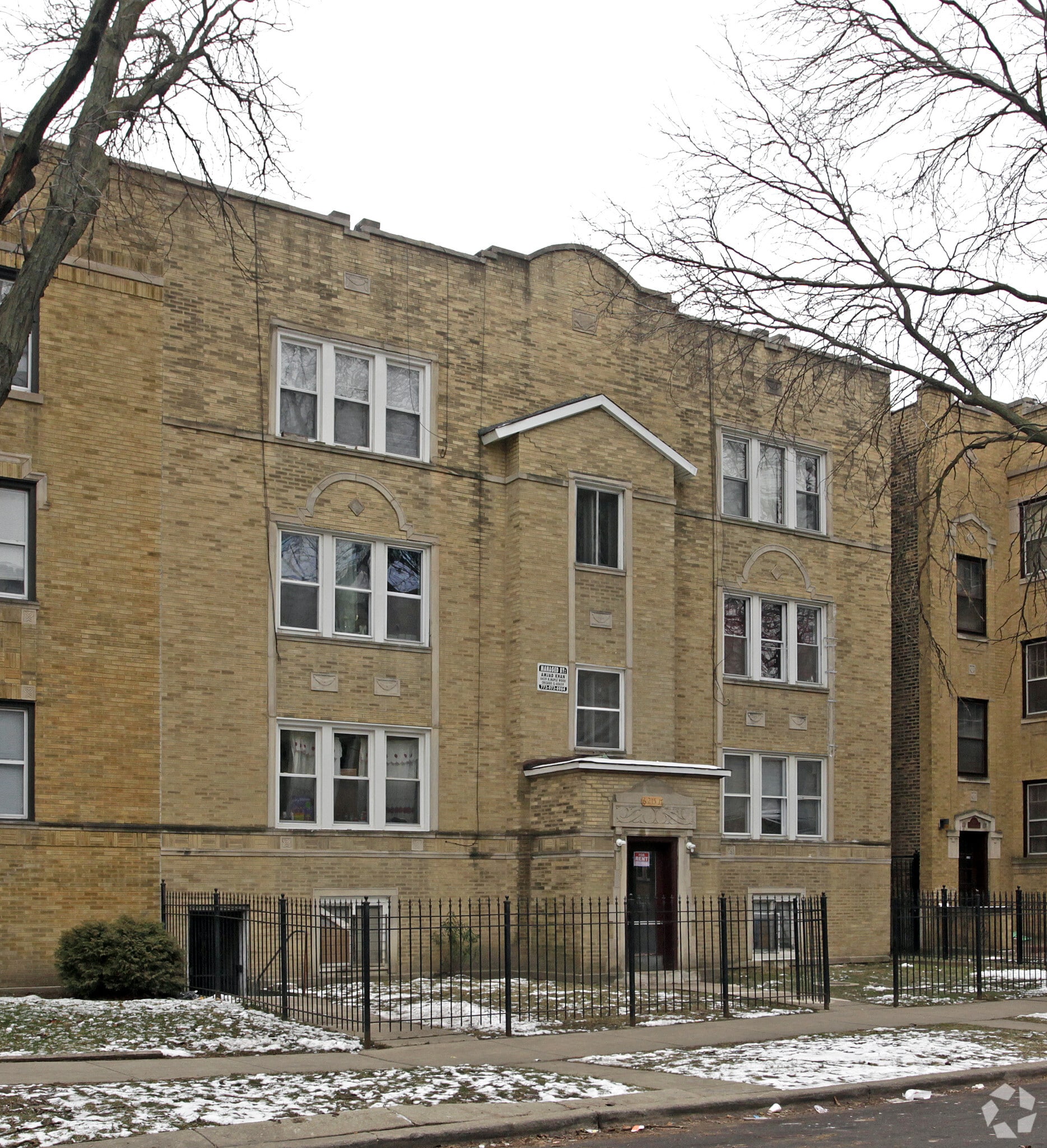 6215 N Washtenaw Ave, Chicago, IL for Sale