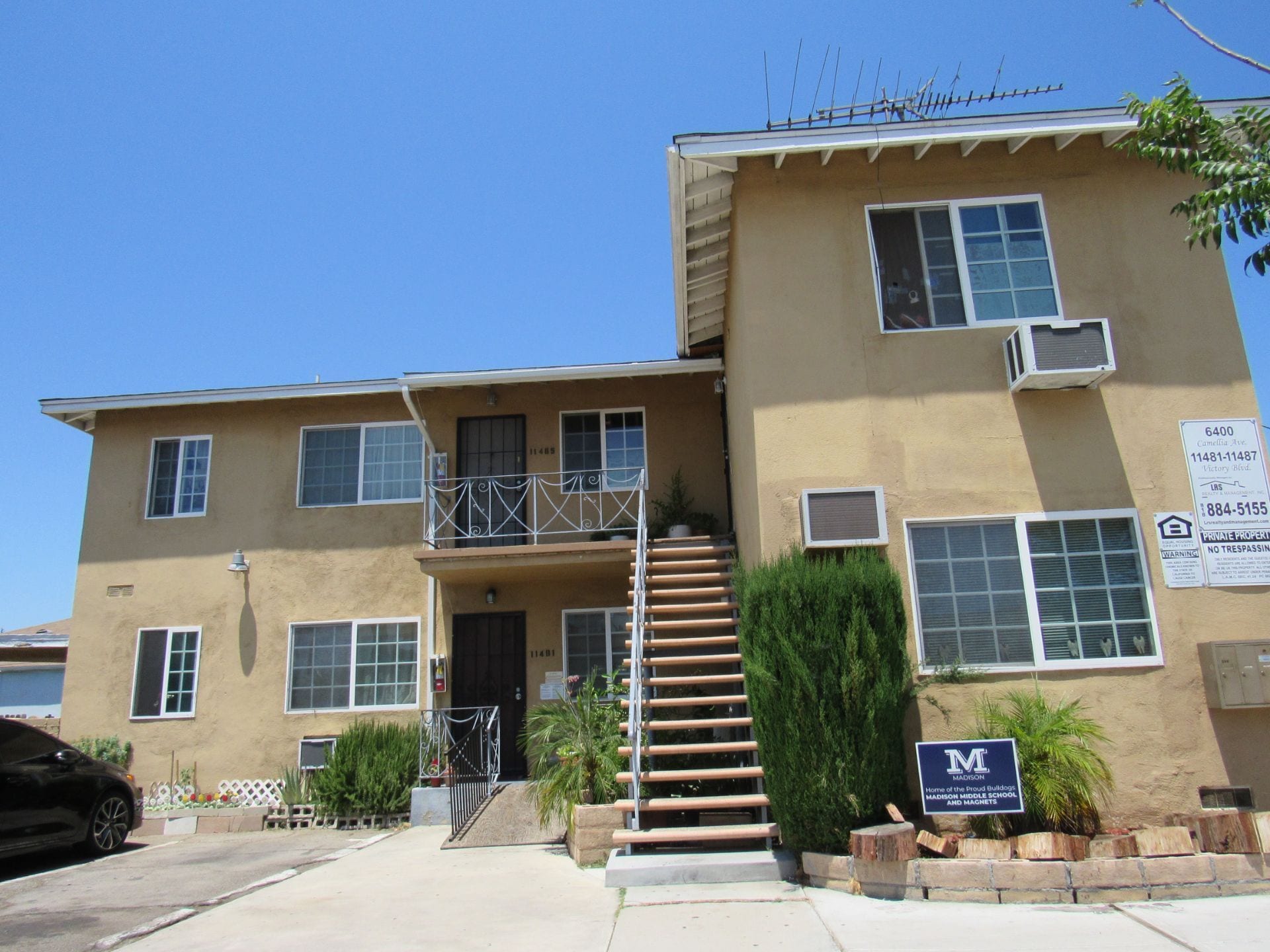 6400 Camellia Ave, North Hollywood, CA for Sale