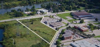 Ottawa, ON Commercial - 103 Colonnade Rd