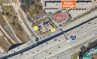 Houston, TX Freestanding - 2218 North Loop W