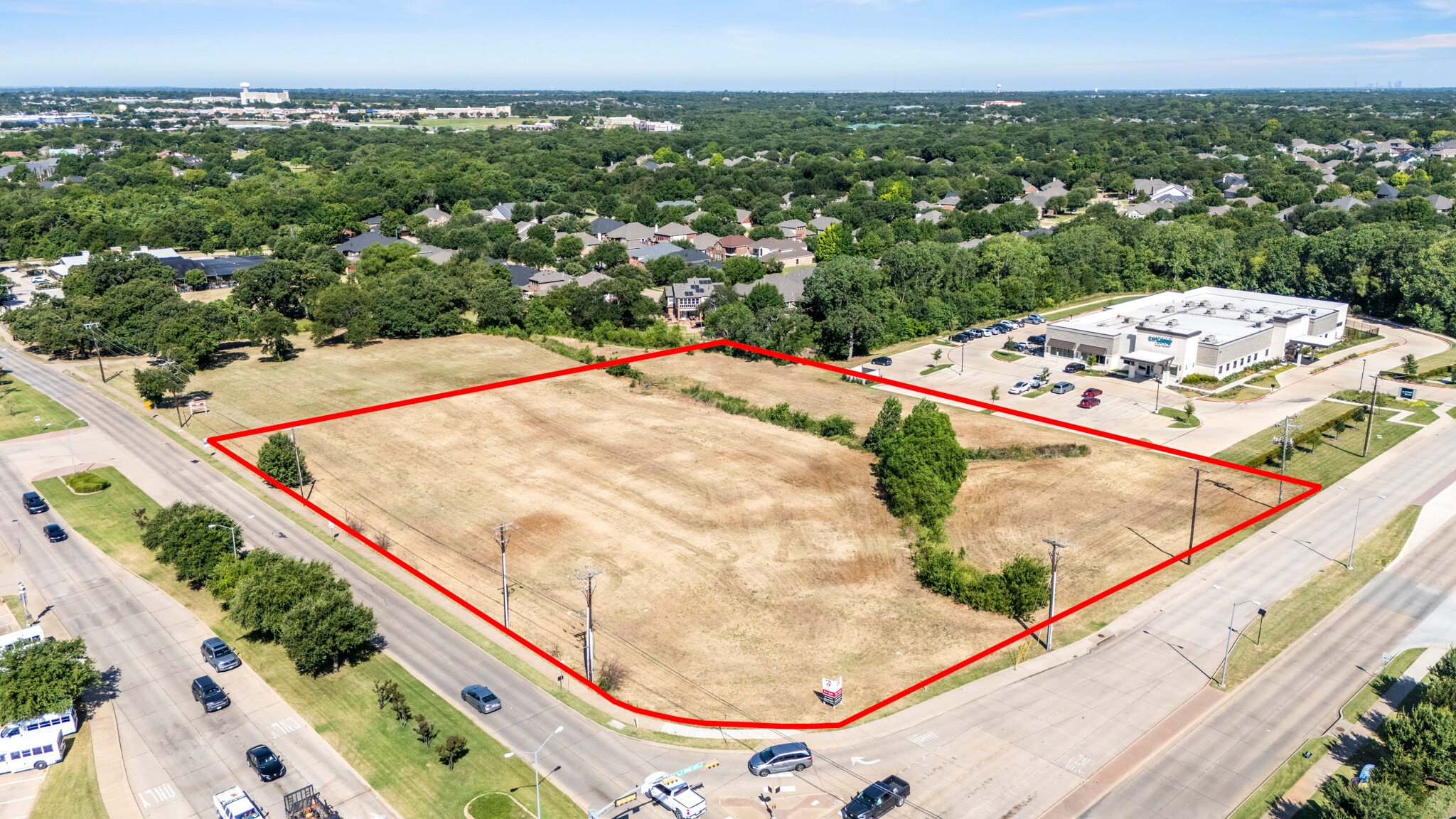 585 E Debbie Ln, Mansfield, TX for Sale