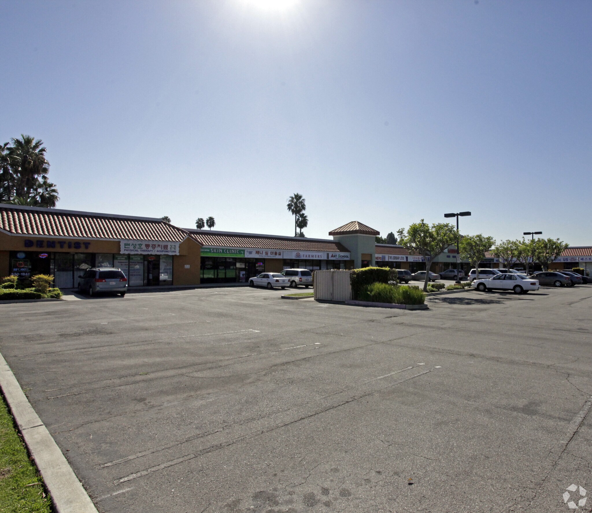9240 Garden Grove Blvd, Garden Grove, CA for Rent