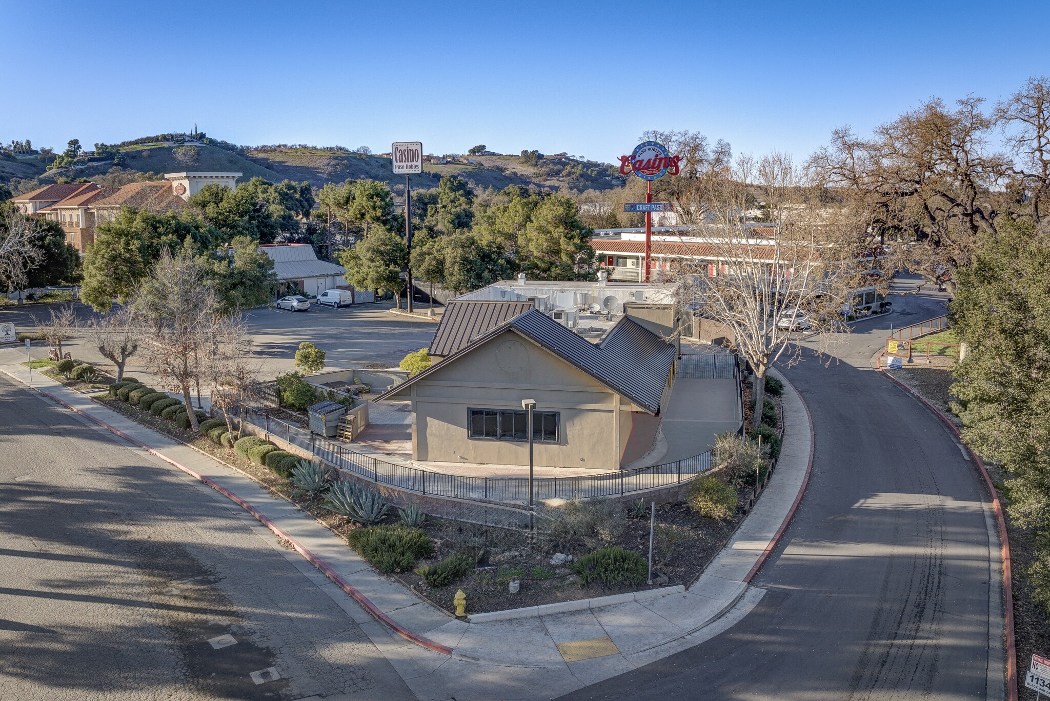 1144 Black Oak Dr, Paso Robles, CA for Sale